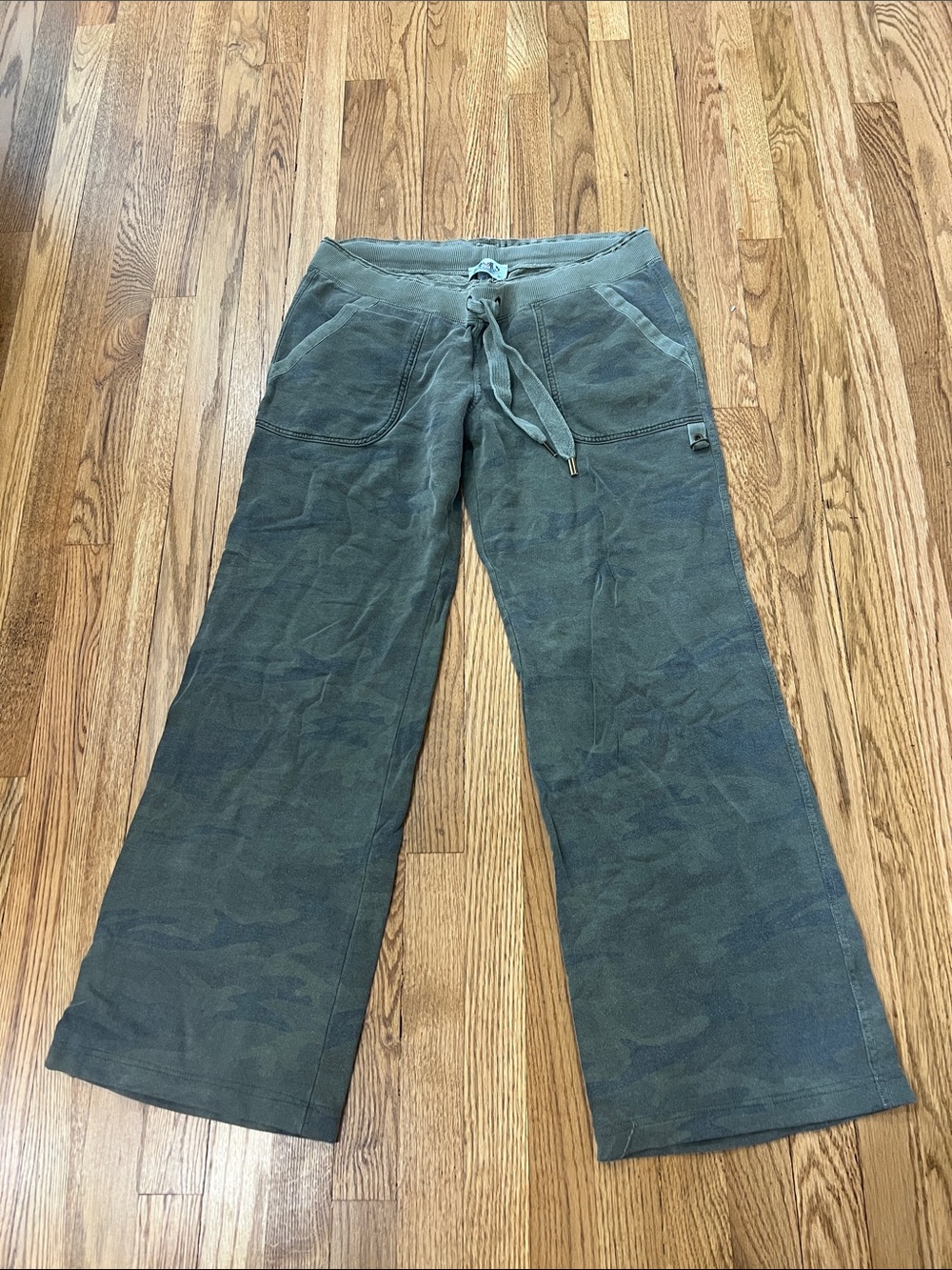 Juicy Couture Olive CamoGreen Drawstring Sweatpants